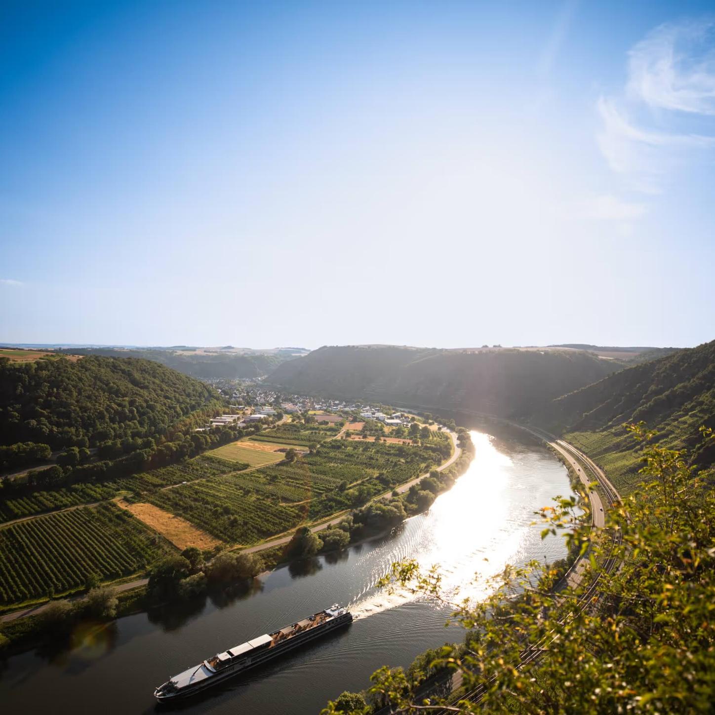 6914a14cc54d7be207af368a_2F7A1573