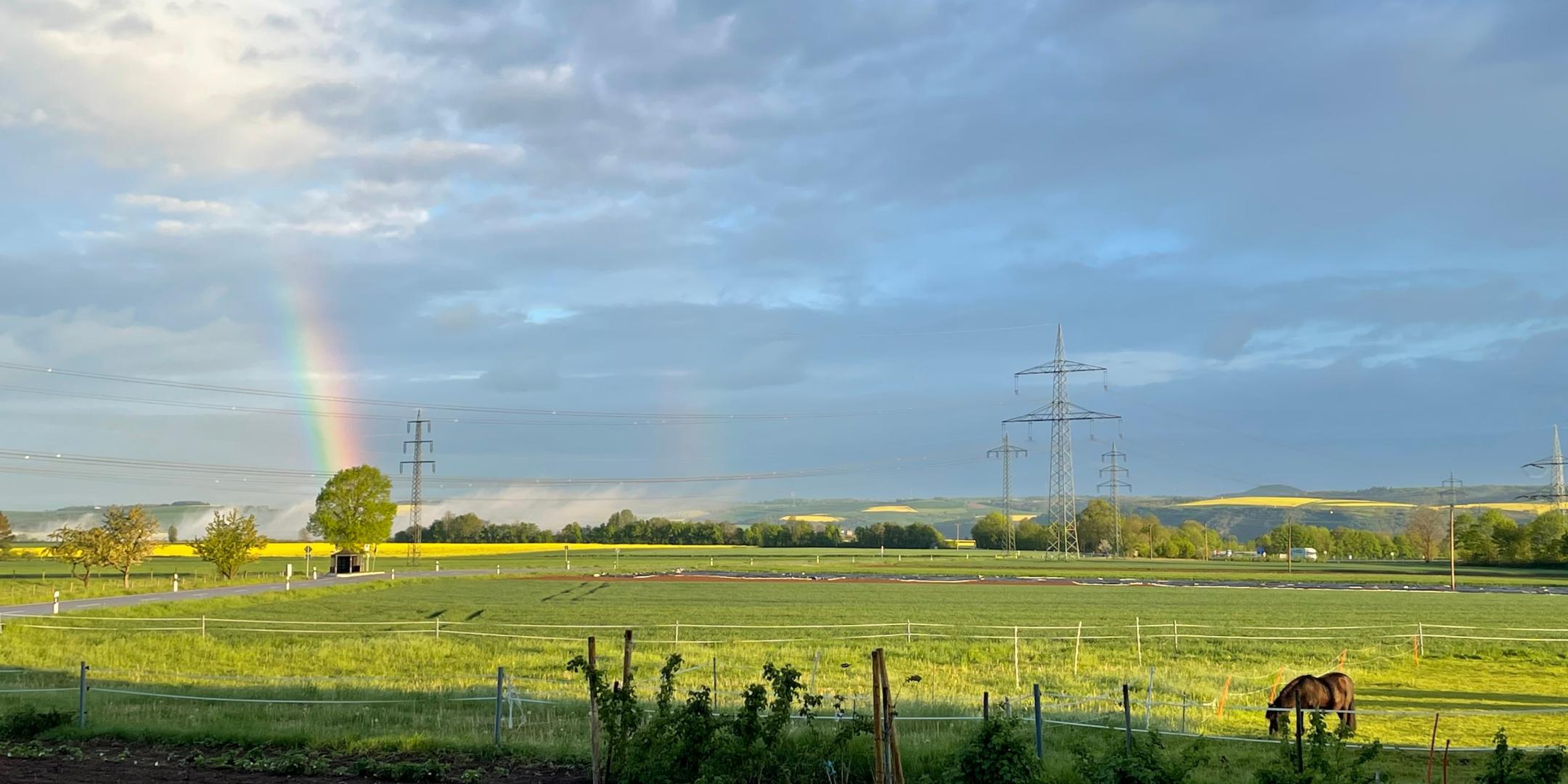 Natur und Regenbogen (c) Melanie Brüschke Natur und Regenbogen