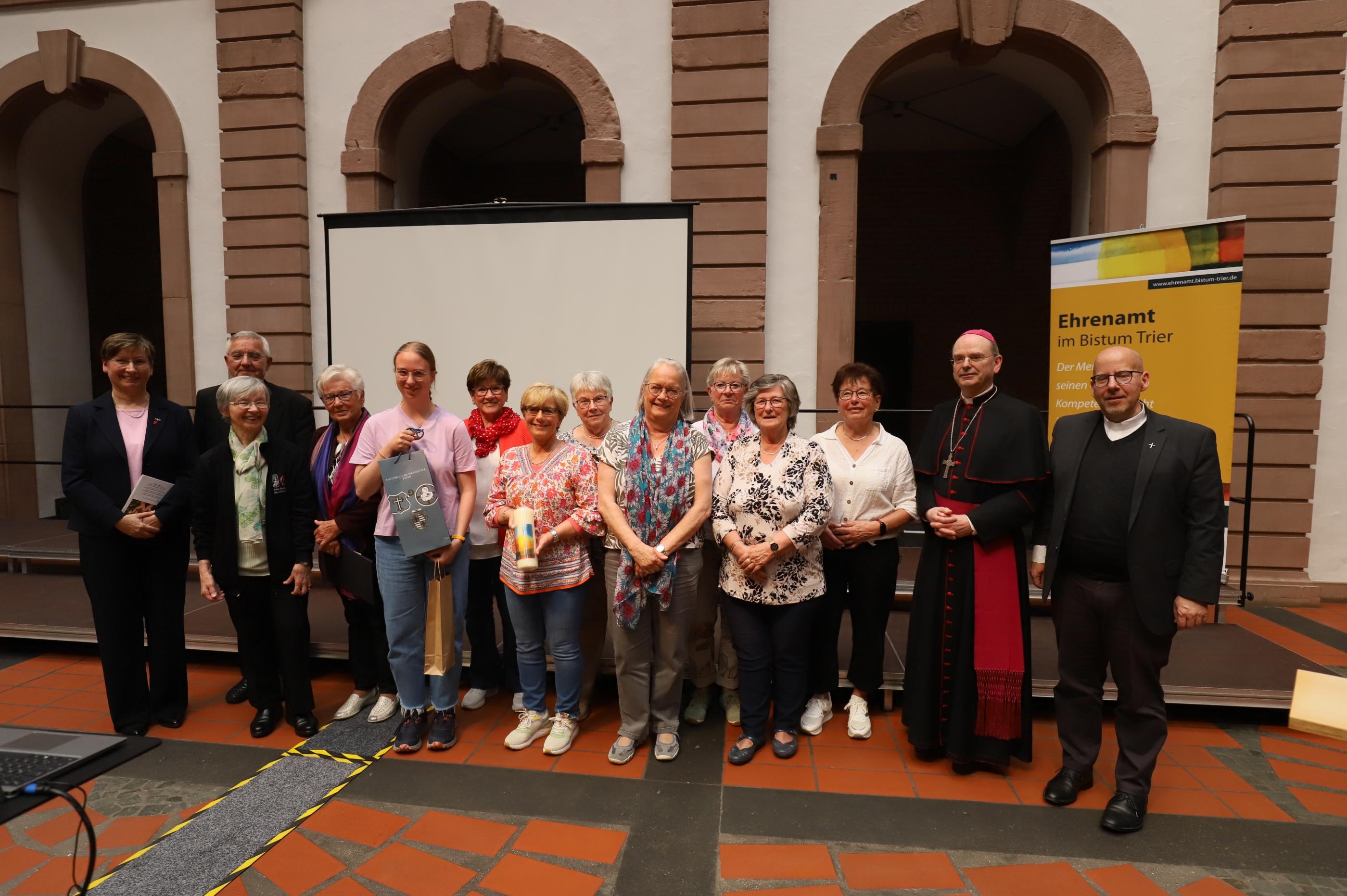 kfd-St.-Luzia-Loef.JPG_92462196