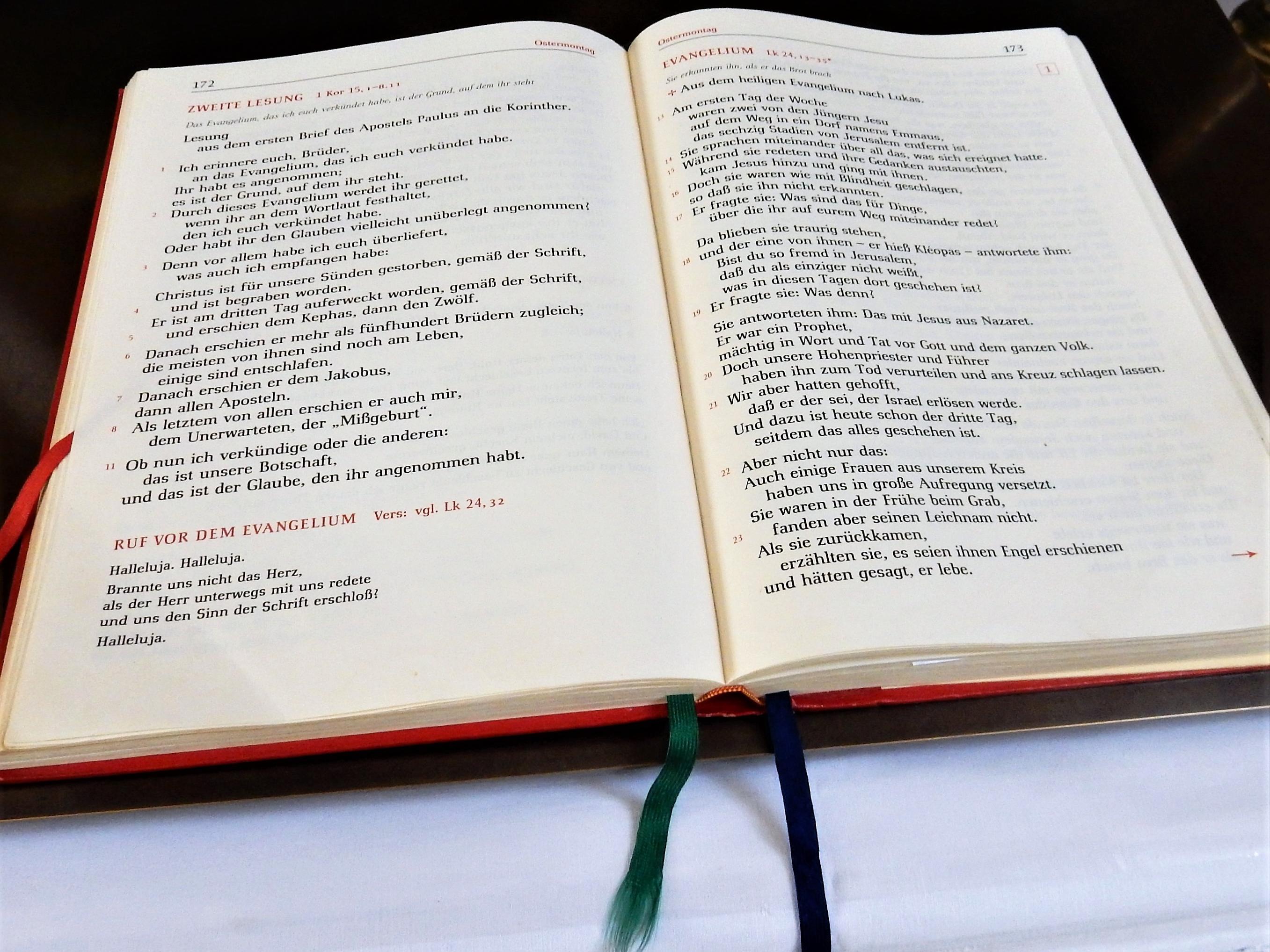 lektionar-1_by_friedbert_simon_pfarrbriefservice